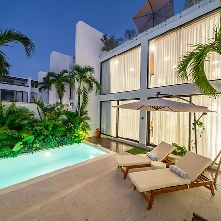 Stunning New Villa Near The Beach With A Spacious Pool